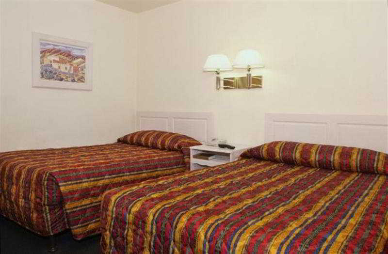 Americas Best Value Inn Las Vegas Strip 部屋 写真