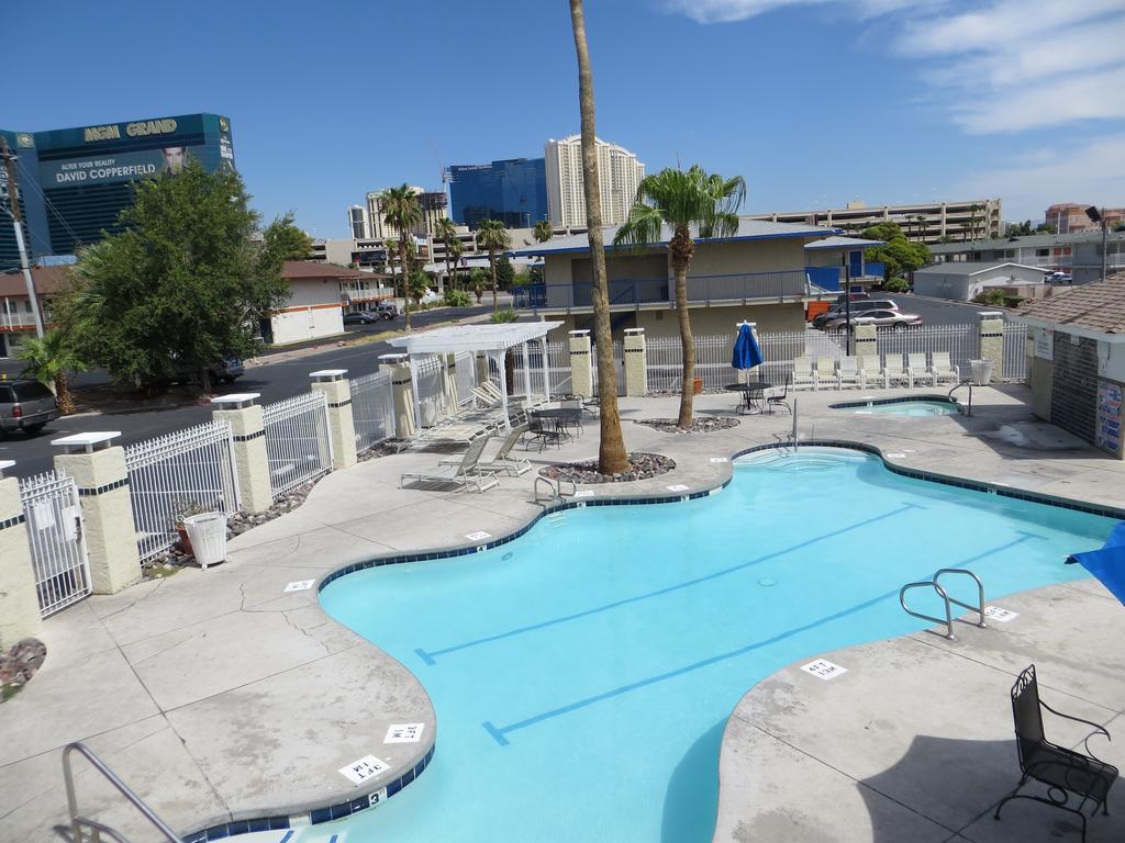 Americas Best Value Inn Las Vegas Strip エクステリア 写真